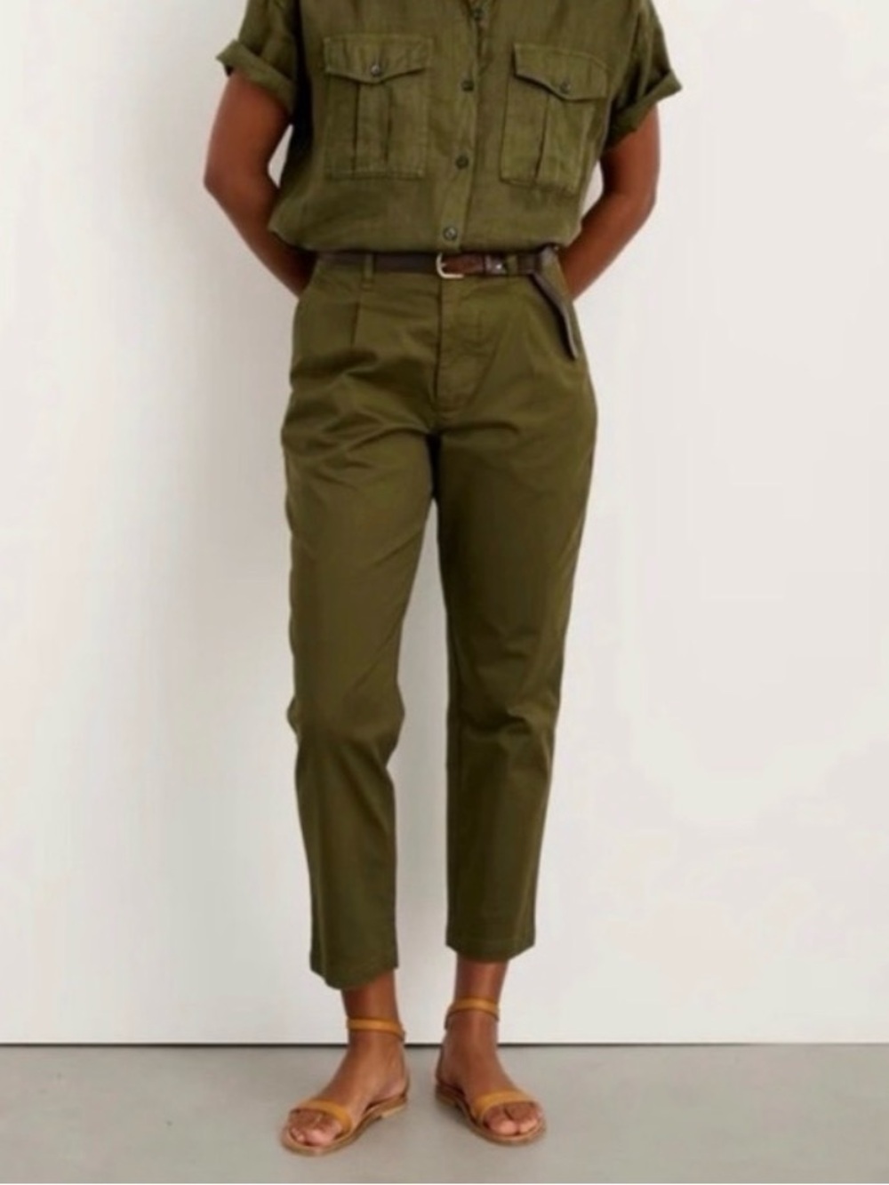 ALEX MILL • Boy pleated chino pants - olive green straight leg size 8